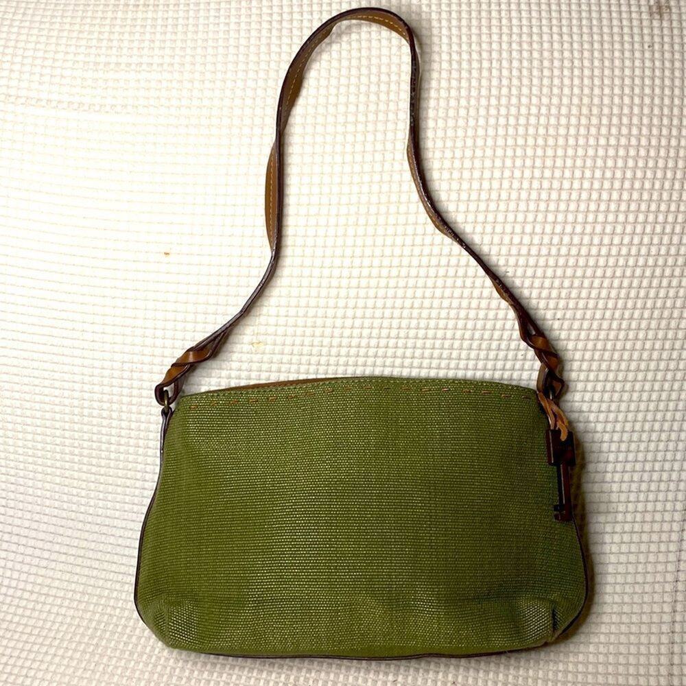 Fossil key per green leather shoulder bag